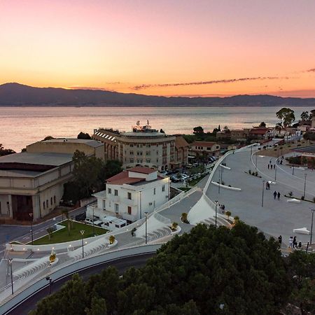 La Casita Lägenhet Reggio di Calabria Exteriör bild